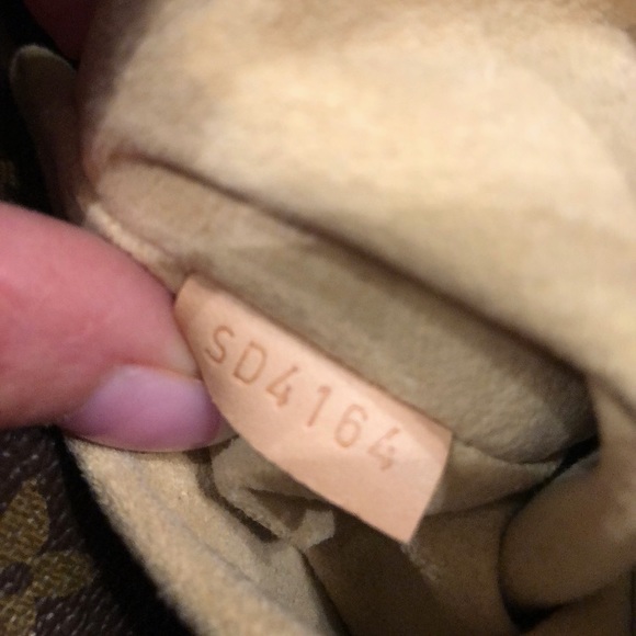 Louis Vuitton Brown Monogram Artsy MM - Picture 7 of 8